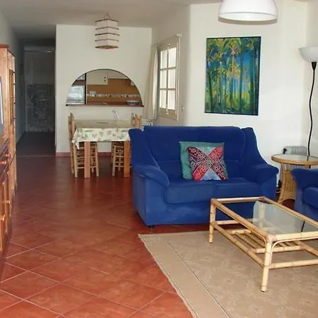 Apartment Tuhillo *